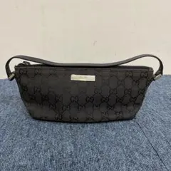 GUCCI アクセサリーポーチ GG 106644 キャンバス ブラック 黒 - メルカリ