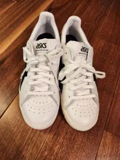 ASICS スニーカー ホワイト