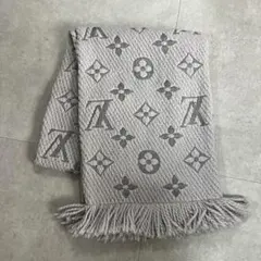 ルイ・ヴィトン　マフラー　エシャルプ・ロゴマニア