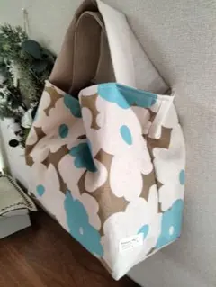 Item thumbnail for item d4c16bec-53ae-4904-a7bd-bf4a226d4c4e