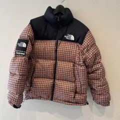 Supreme The North Face® Studded Nuptse