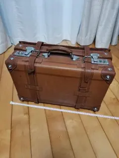 2026年最新】革 トランク アンティークの人気アイテム - メルカリ