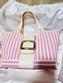 【新品未使用】roger vivier ストライプバッグのサムネイル