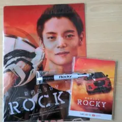 ダイハツロッキー　窪田正孝A4クリアファイルとメモ帳、タッチペン付3色ボールペン