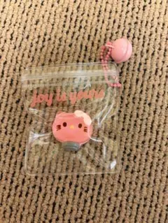 ハローキティ スクイーズ　キーホルダー　チャーム　キティちゃん　鈴付き