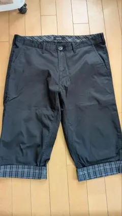 【美品】バーバリーブラックレーベル ハーフパンツ チェック切替 ブラック 79のサムネイル