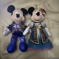 ディズニー ファンタジースプリングス ぬいぐるみバッジ ミッキー ミニー 新品