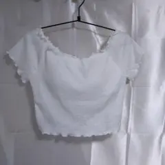 【新品未使用タグ付】GU ブラフィールクロップドシャーリングオフショルダー