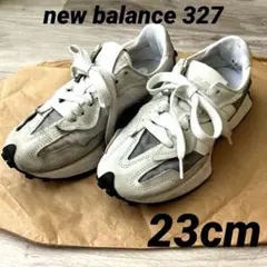 【人気モデル】ニューバランス　327 ライトグレー　スニーカーのサムネイル