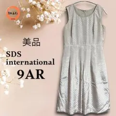 ◎美品　レディース　ノースリーブワンピースドット柄　9AR