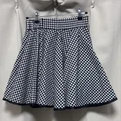 ♡美品♡ Treat Urself ギンガムチェックフレアスカートのサムネイル