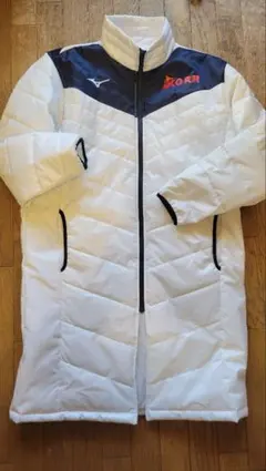 Item thumbnail for item 402ae16a-087c-4cf2-a14e-25631a835a2e