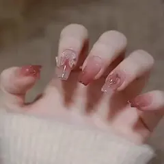 【新品未開封】グラデーションピンク ネイルチップ