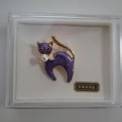 本真珠 猫ブローチ
