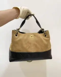 CHANEL ショルダーバッグ
