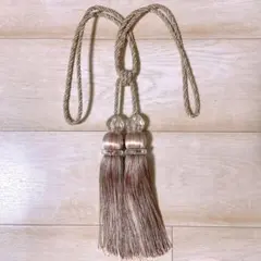 Item thumbnail for item c28b04e4-02d1-43cc-b0d8-47c9418ac5d2