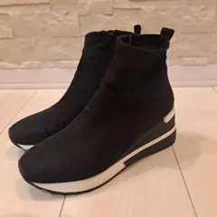 REZOY 厚底スニーカーのサムネイル