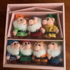 2025年最新】7人の小人ぬいぐるみの人気アイテム - メルカリ