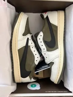 黒タグ有　Travis Scott Low OG SP 