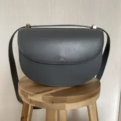 【SALE】A.P.C. アーペーセー ジュネーブ ショルダーバッグ