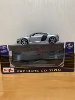 Schuco R8 ミニカー 1/43 シュコー アウディ デイトナグレー - メルカリ