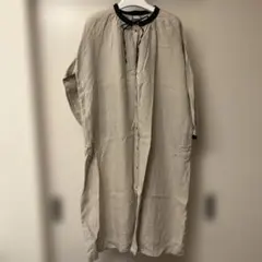 アーバンリサーチ ドアーズ リネン100% バンドカラー ロングワンピース