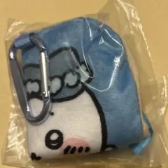 ちいかわ　ダイカットポーチ　ハチワレ