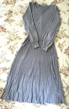 La-gemme 水色Vネックニットワンピース