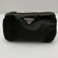 PRADA プラダ　ナイロンテスート　ポーチ　カーキグリーンのサムネイル