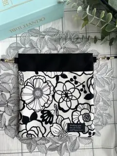 ショルダーバッグ　ハンドメイド