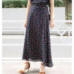 SLOBE IENA フラワー ドット総柄フレアロングスカート38サイズネイビー