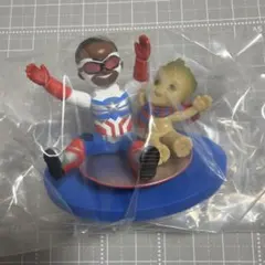 グルート＆キャプテンアメリカ　ミニフィギュアのサムネイル