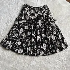 インゲボルグスカート黒✖︎アイボリー