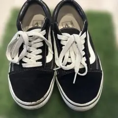 Item thumbnail for item 09bdb431-5e75-49d1-a182-5d61e07c8c5a