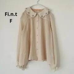 丸襟 花 刺繍 Fi.n.t フィント シースルー ブラウスくるみボタンのサムネイル