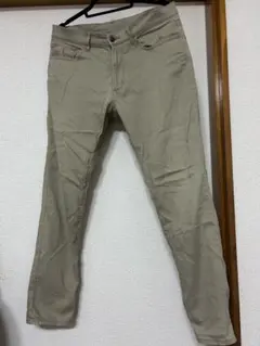 スリムフィットチノ