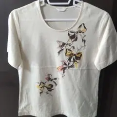 INGEBORG 半袖Tシャツ リボン柄 アイボリーのサムネイル
