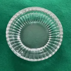 レトロなガラス灰皿