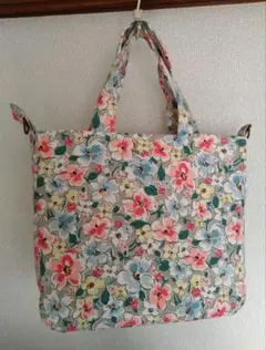 キャスキッドソン　花柄ふたつき2wayトートバッグ