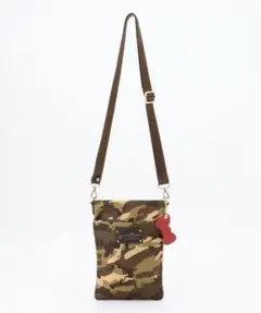 LA BAGAGERIE×HELLO KITTYリボンチャームスクエアポシェット