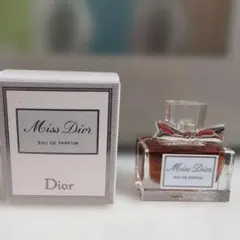 Dior ミス ディオール オードゥ パルファン　ミニサイズのサムネイル
