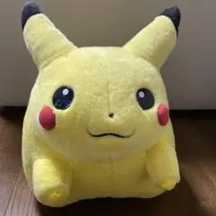 初期　等身大ピカチュウ　ぬいぐるみ　tomy
