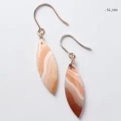 No.783✨天然石✨カーネリアンの一粒ピアス　イヤリング