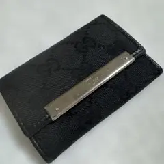 GUCCI ブラックレザーキーケース GGパターン - メルカリ