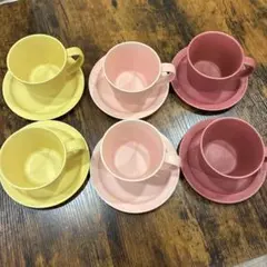 新品未使用品 リサ・ラーソン トリオプレートセット コップ カップ
