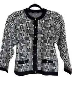 Item thumbnail for item 0f9d90d7-e813-4d10-af45-56bacc12ee0e