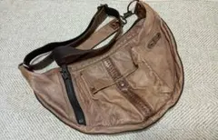 バギーポート　レザーショルダーバッグ　ブラウン