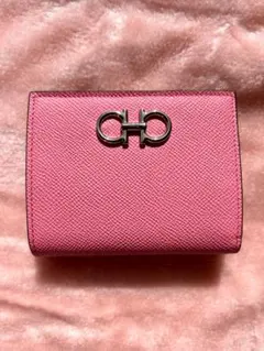 2026年最新】Salvatore Ferragamo カラー：ピンク系 レディース 二