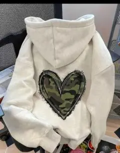 迷彩ハートプリント スウェットパーカー