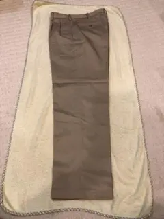 UNIQLO ベージュ チノパン 79cm 長さ76cm